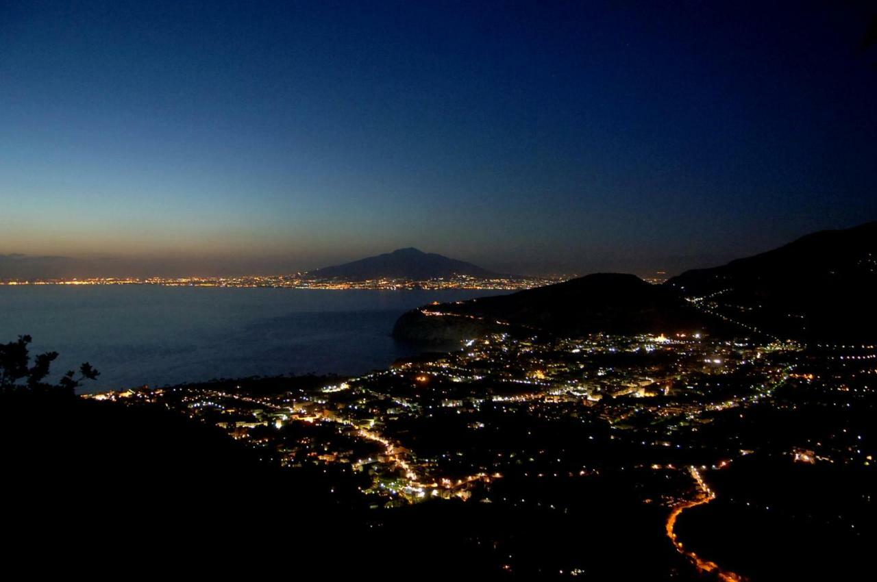 דירות מסה לוברנסה Terrazza Sul Golfo מראה חיצוני תמונה