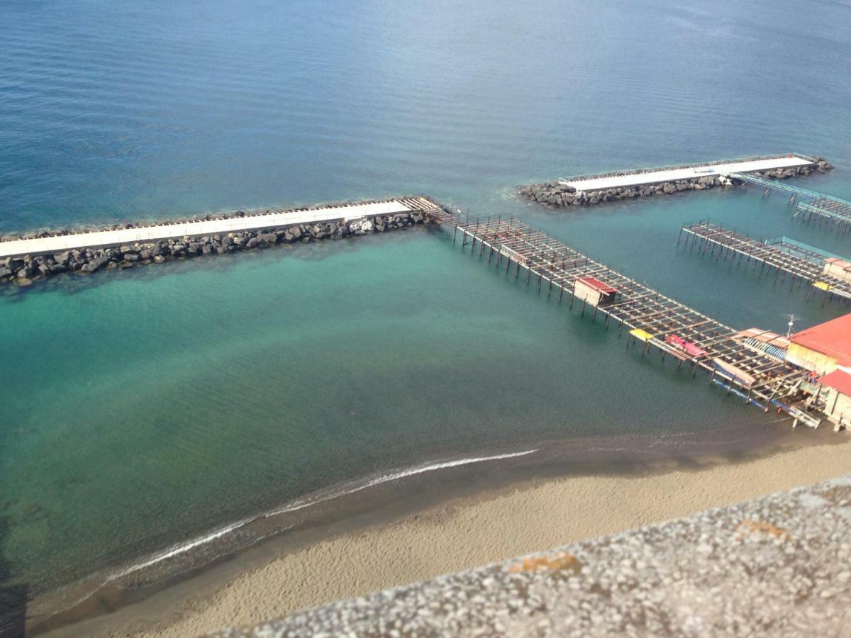 דירות מסה לוברנסה Terrazza Sul Golfo מראה חיצוני תמונה