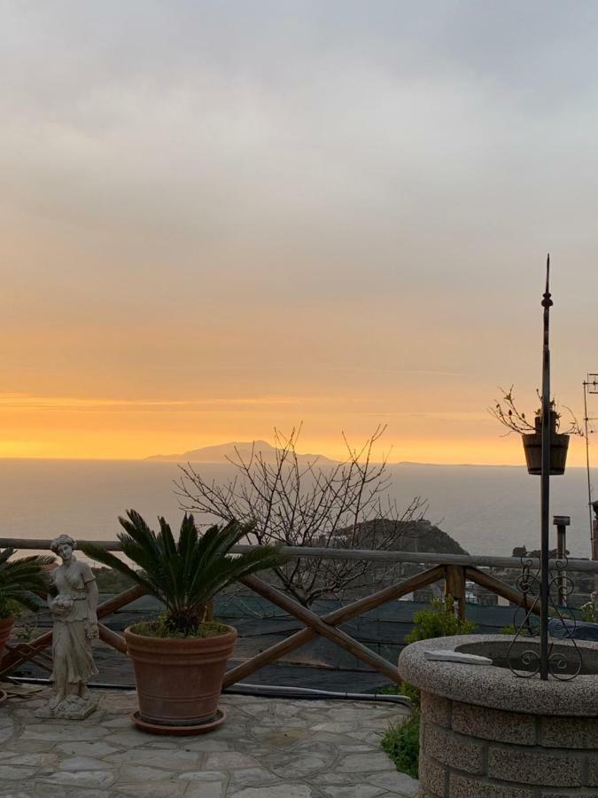 דירות מסה לוברנסה Terrazza Sul Golfo מראה חיצוני תמונה